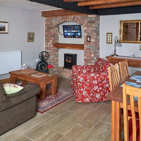 Ballykeel Farm, Mourne Mountains Ballymartin Bagian luar foto