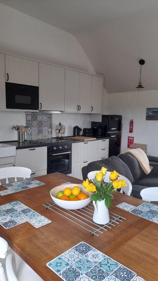 Ballykeel Farm, Mourne Mountains Ballymartin Bagian luar foto